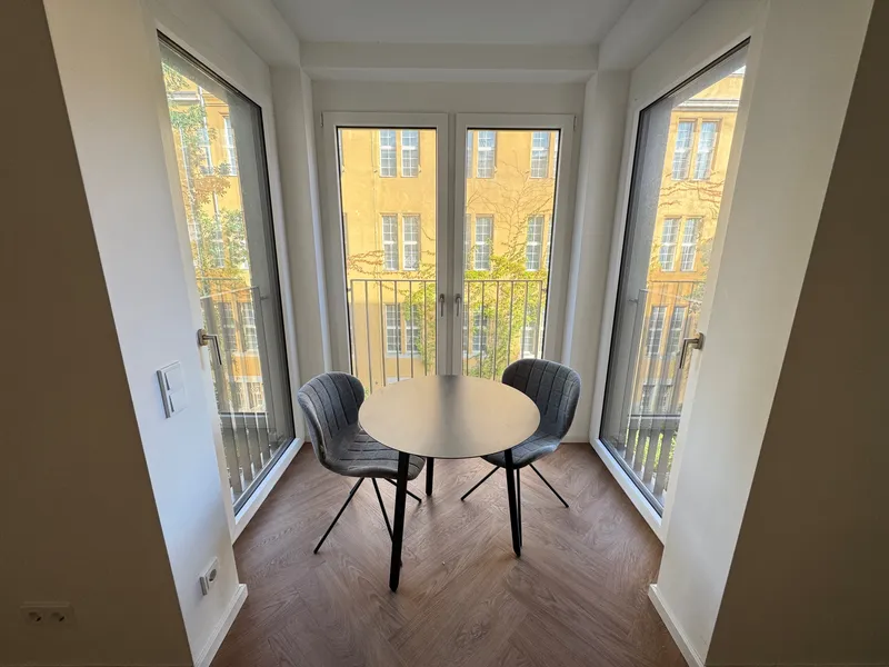 Einziehen & Wohlfühlen – Möbliertes Apartment mit EBK und Fußbodenheizung im Quartier Parkaue — photo 1